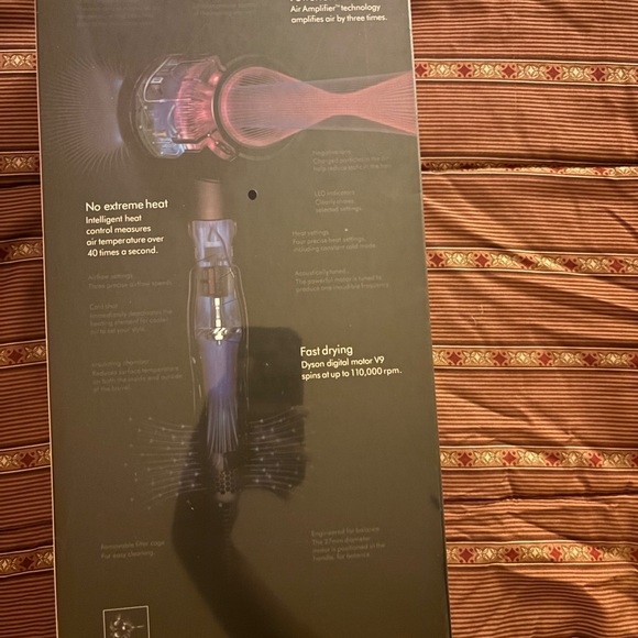 Dyson Supersonic Hair Tool Set in Black and Purple - Picture 2 of 2